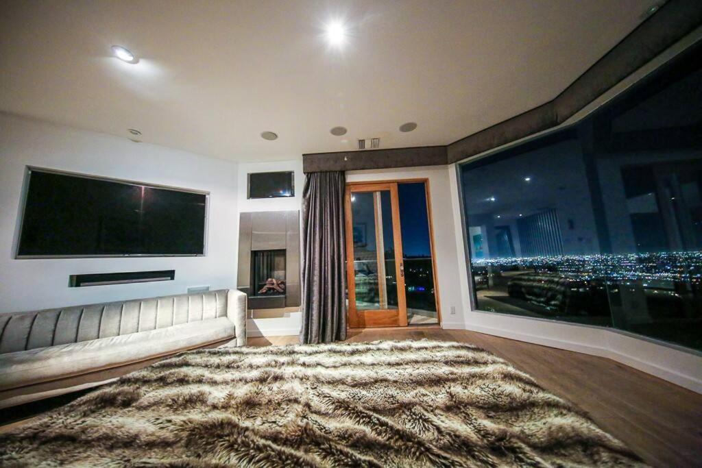 Pousada Hollywood Hills Modern Sanctuary-jaw Dropping View *