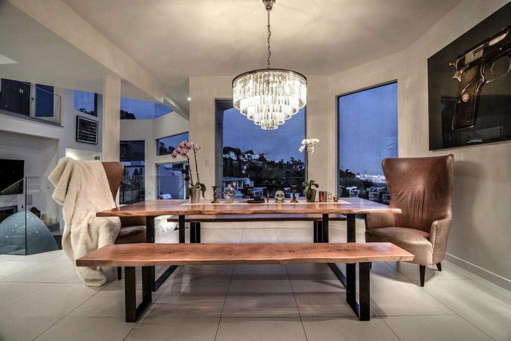 Hollywood Hills Modern Sanctuary-jaw Dropping View * Los Angeles