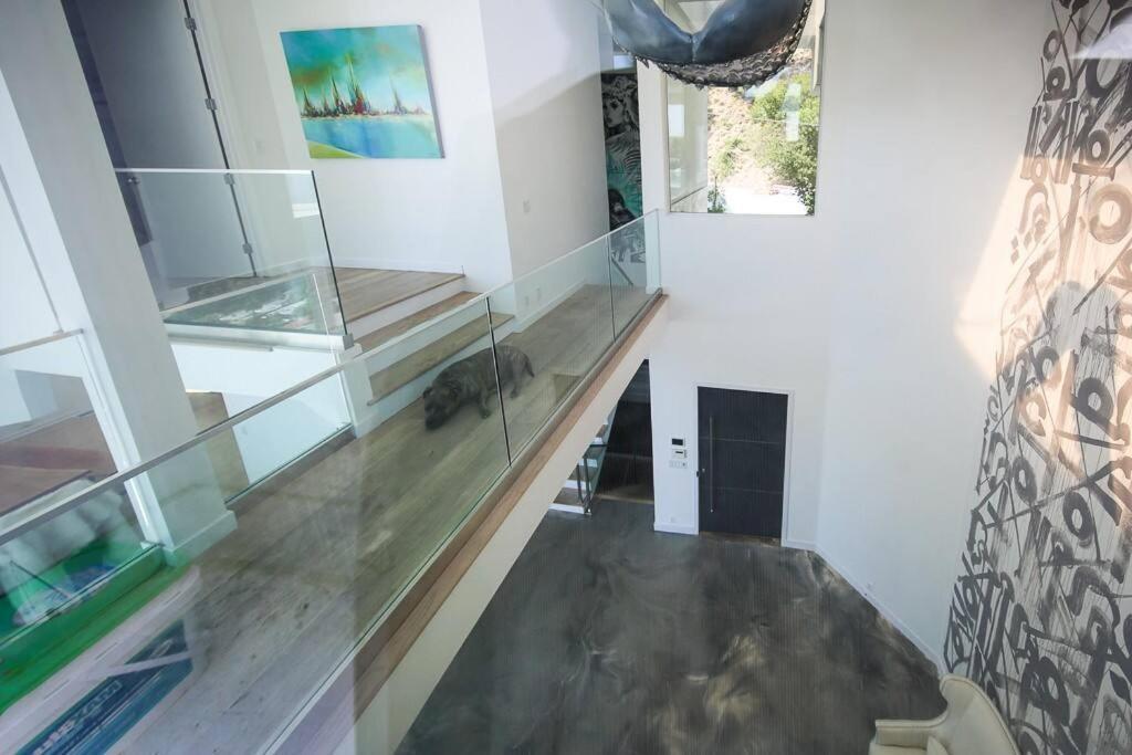 Villa Hollywood Hills Modern Sanctuary-jaw Dropping View *